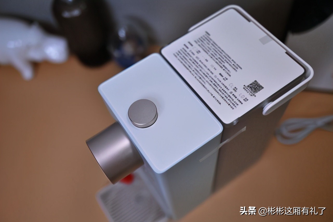 三秒即热饮水机和一般饮水机,心想即热饮水机怎么使用