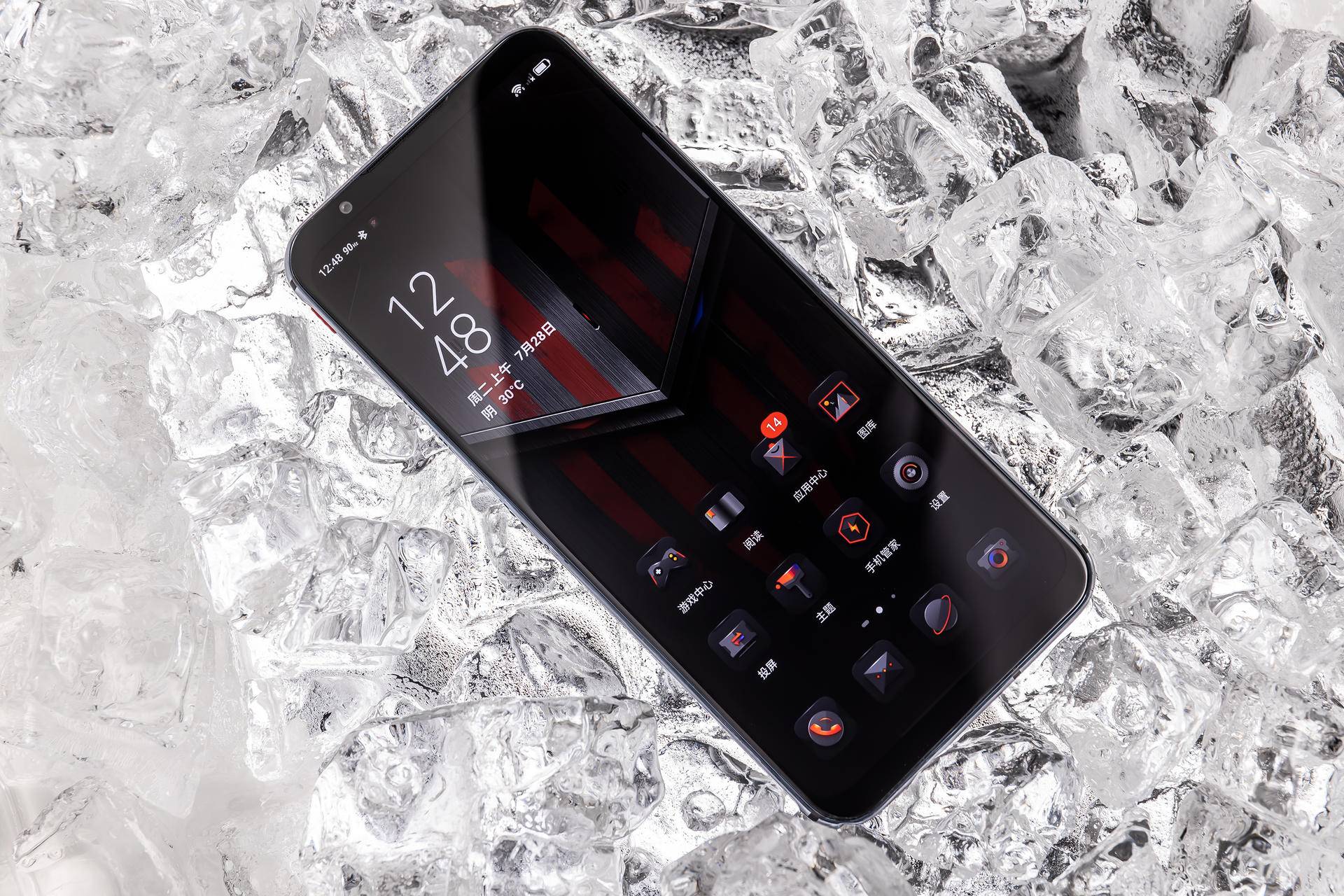 红魔5s冰锋银翼,红魔3s图集