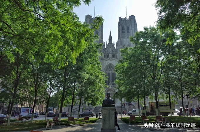 琚獕涓烘娲查閮界殑甯冮瞾濉炲皵 (娆ф床棣栭兘甯冮瞾濉炲皵)