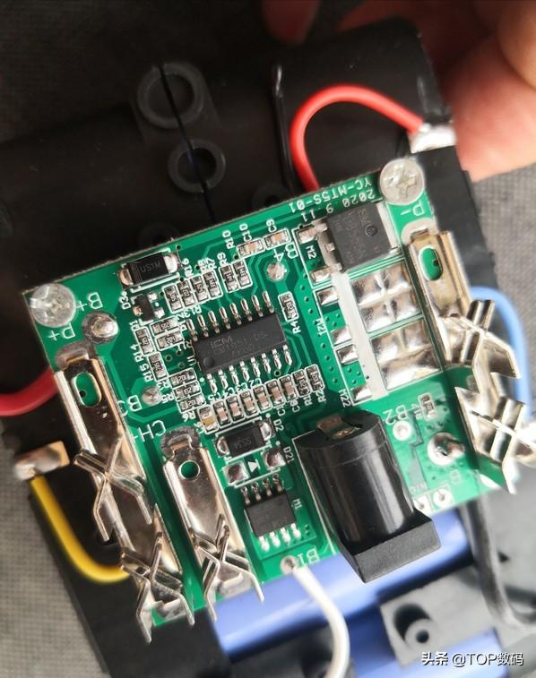 锂电洗车机能达到800w吗,锂电洗车机换大电池用