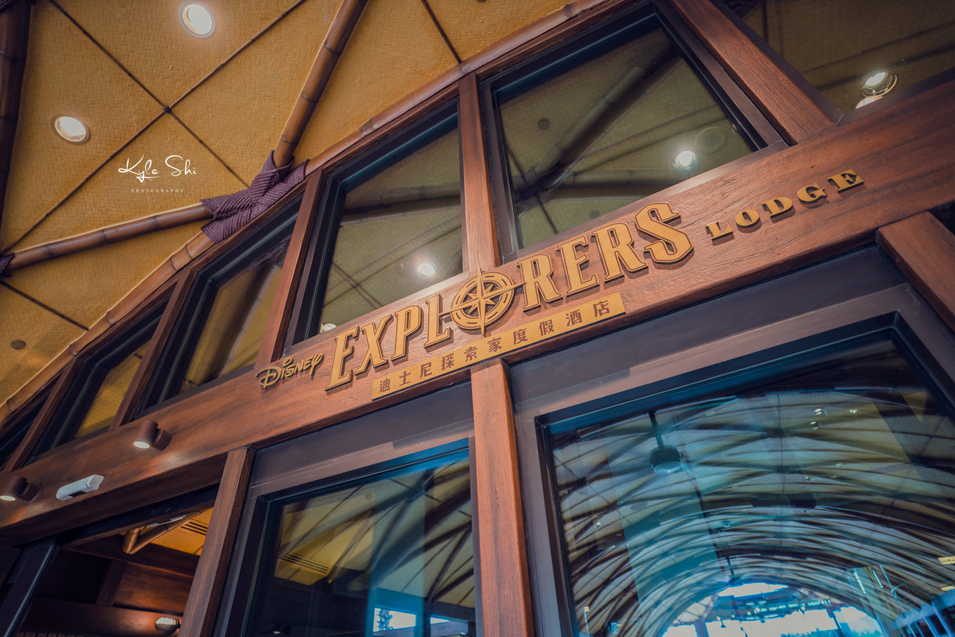住在迪士尼里的酒店叫什么,住迪士尼酒店什么体验