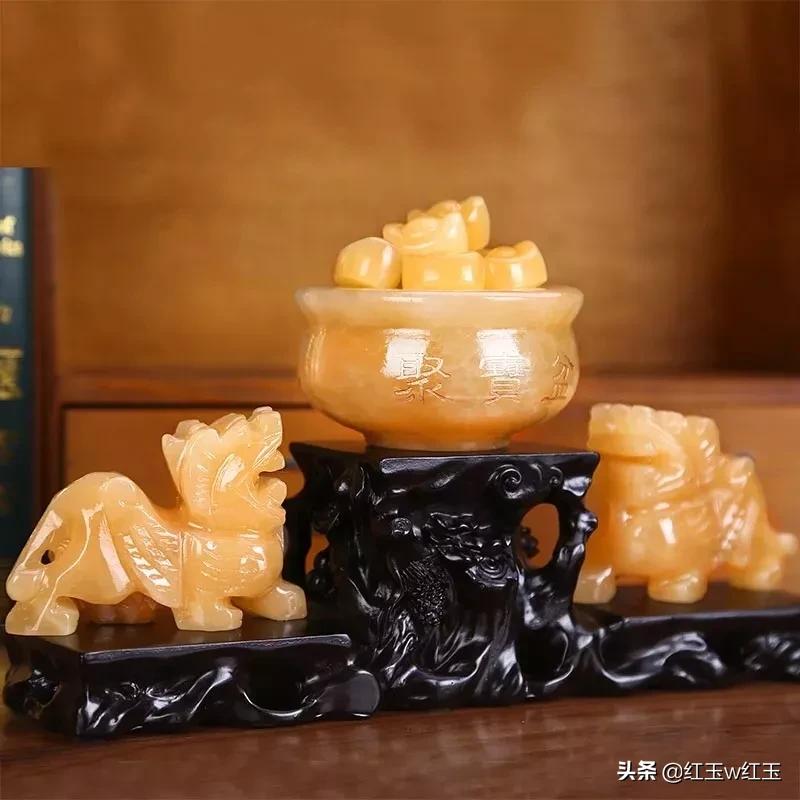 云南抗疫律诗选 (湖北抗疫七律诗)