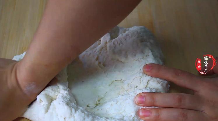 烙油饼面的做法,烙油饼烫面教程