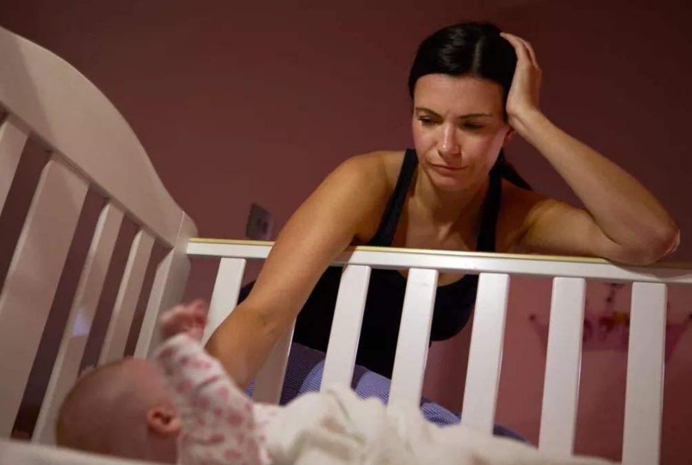 宝宝夜里大哭如何安抚,宝宝受到惊吓半夜哭闹解决办法