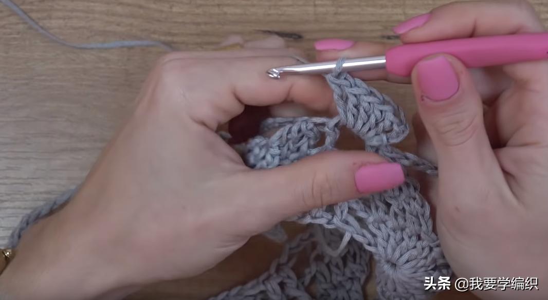 最新款钩披肩花样连接教程,简单易学钩披肩花样