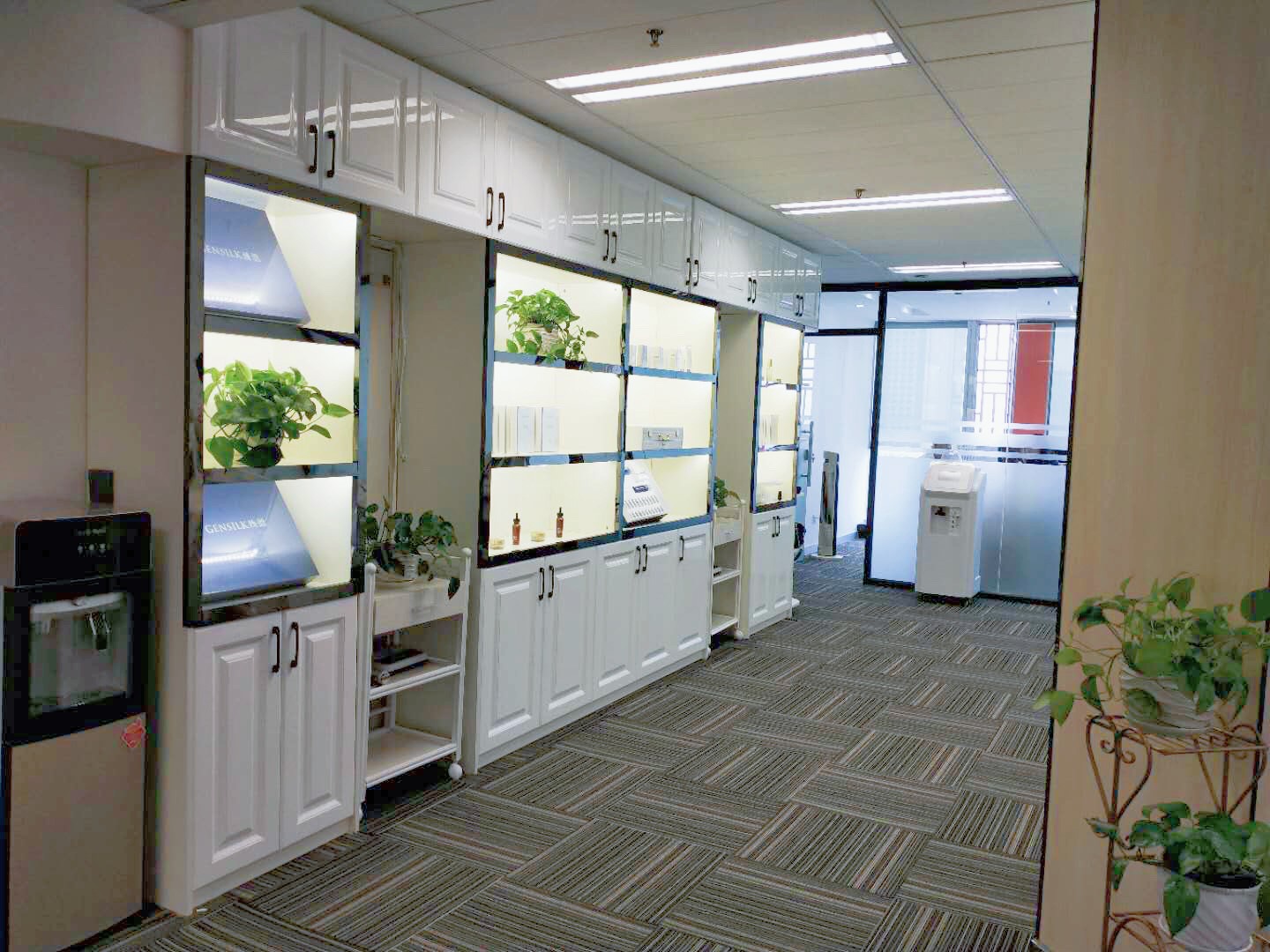 痘肌敏感肌救星!7月4日痘艺美·银石广场旗舰店开业大礼等你来