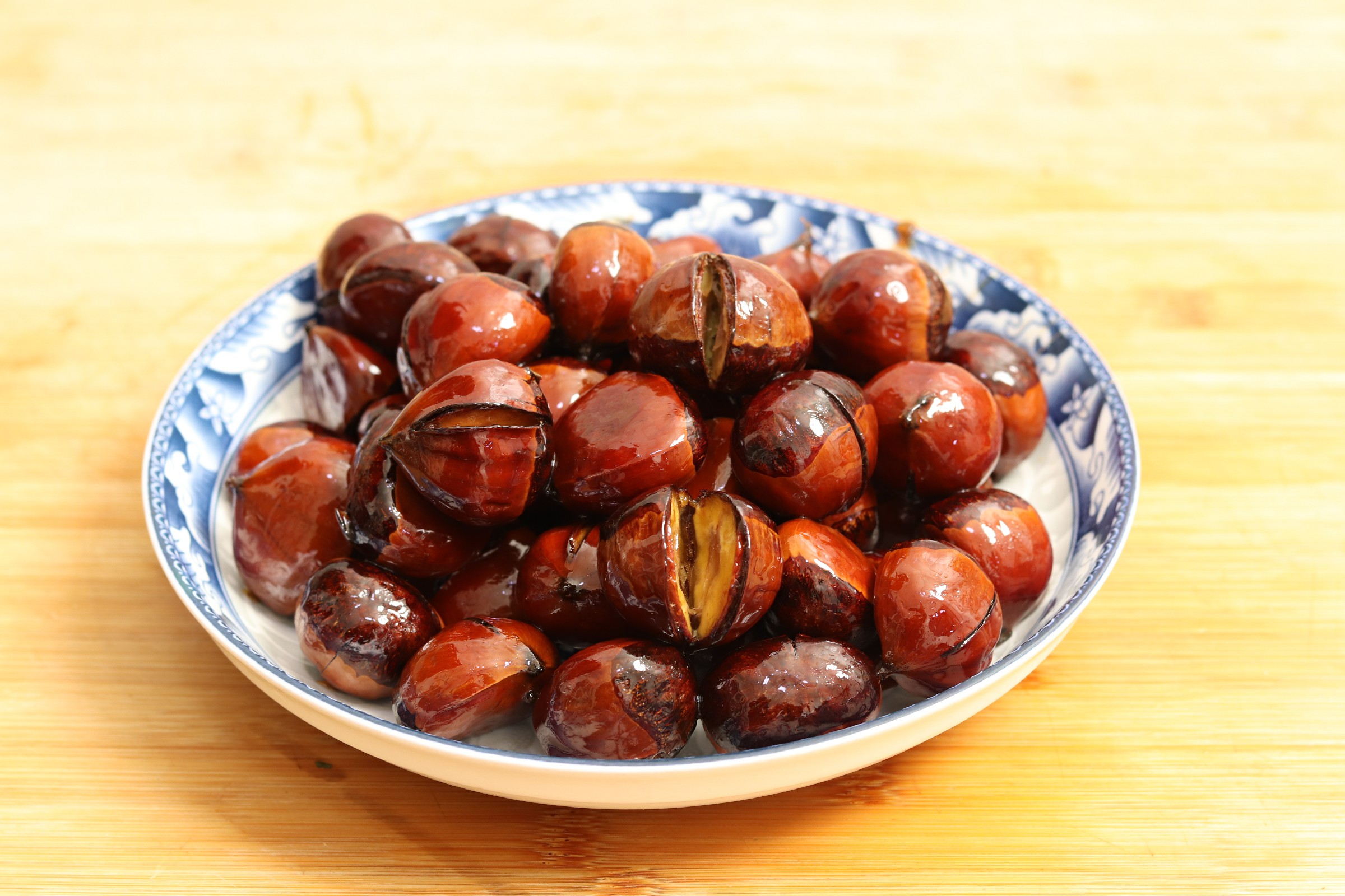 糖炒栗子怎么炒才会又软又糯,糖炒栗子怎么再次加热好吃