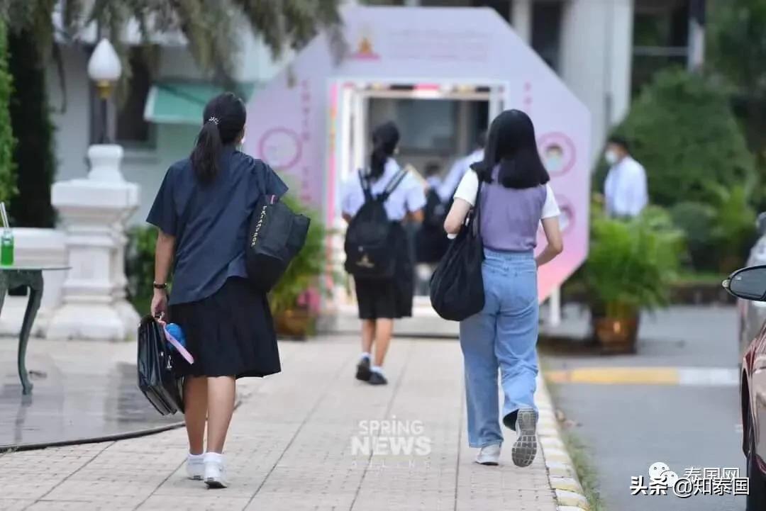 暹罗国运“决死战”！一脸正义的泰国孩子将是继承者还是掘墓人？