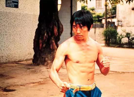 少林足球中的经典,少林足球讲的是什么