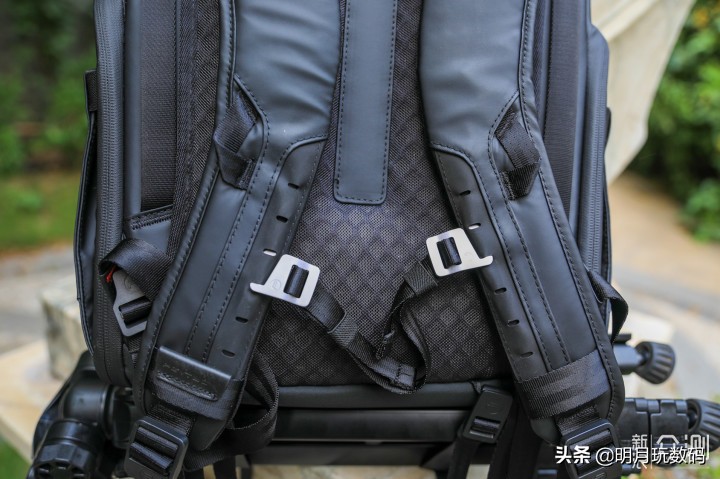 轻量出行，PGYTECHOneGo双肩摄影包深度评测