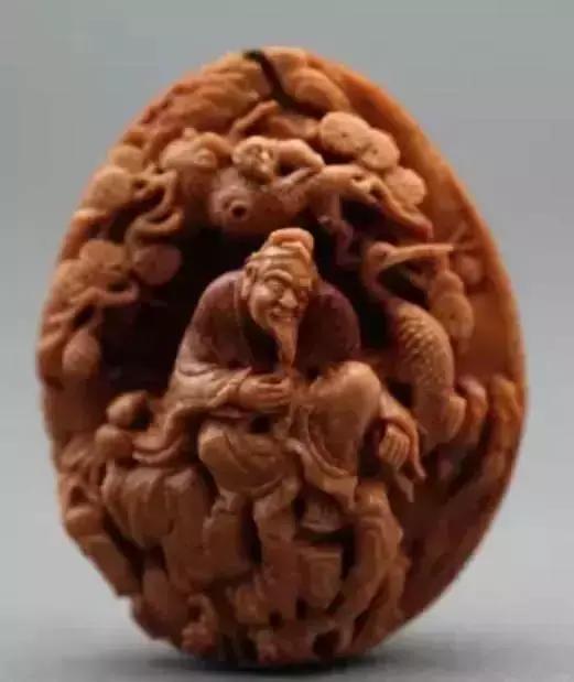 桃核金蟾的雕刻方法,手工雕刻桃核刀全套