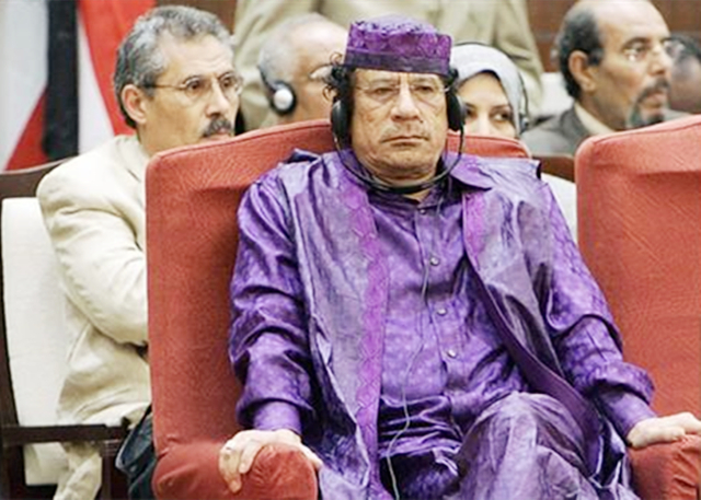 沙漠枭雄卡扎菲,沙漠狂人卡扎菲完整视频