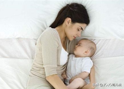 婴儿一放到床上就闹,婴儿一放到床上就醒怎么办