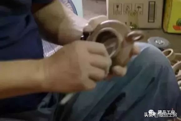 紫砂壶盖子松但是倒水不掉盖,紫砂壶缩盖怎么办