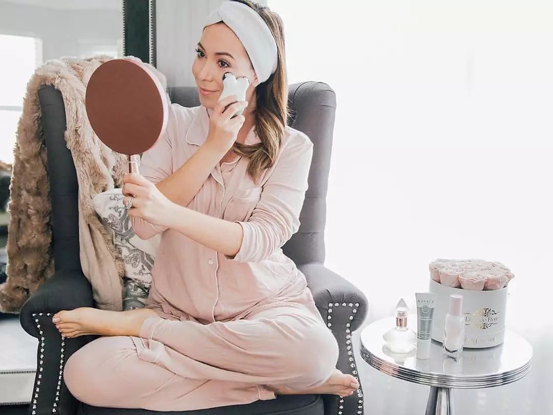 上万元的网红美容黑科技,真的值得买吗?!