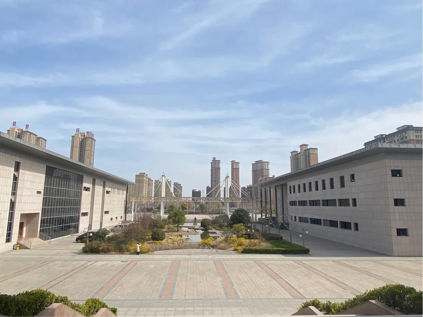 娌侀槼鏈辫浇鍫夐煶涔愬巺鐢诲睍,娌侀槼鏈辫浇鍫夐煶涔愬巺琛ㄦ紨