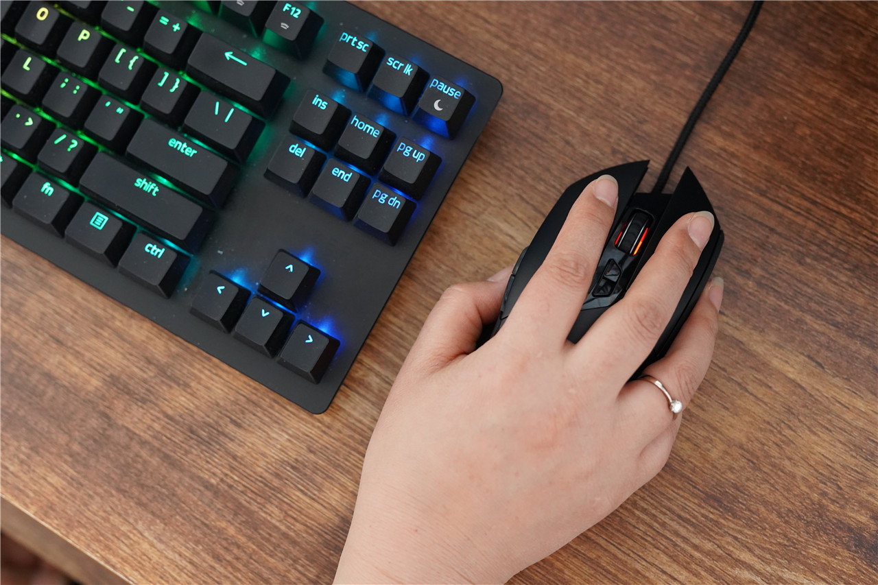 闆锋煆VT30骞诲僵RGB娓告垙榧犳爣,闆锋煆vt330榧犳爣娴嬭瘎