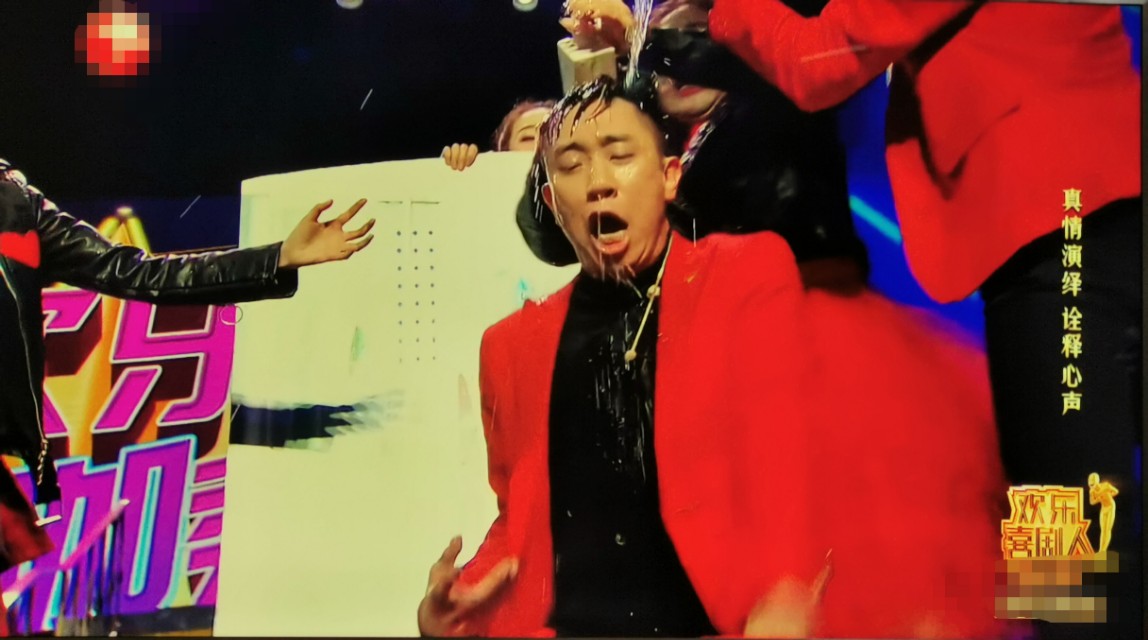 白凯南的“沦陷”—不来比赛卖情怀,掌声岂能刷存在?