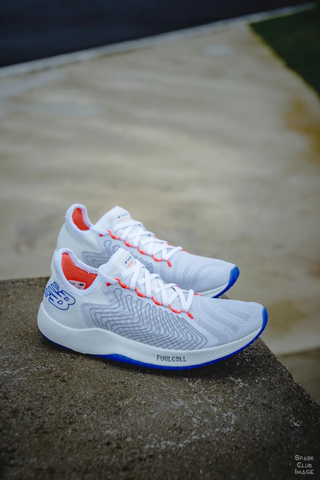 碳板不易断的实战好鞋,进阶跑者买什么碳板跑鞋