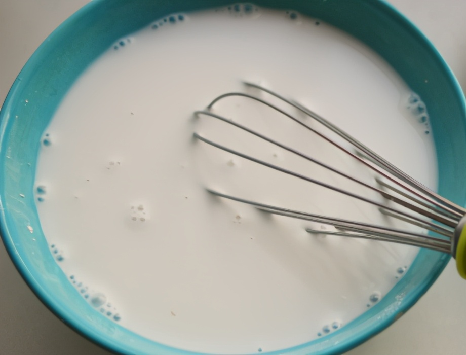 肠粉怎么做才软糯不易断,在家肠粉怎么做才爽滑Q弹