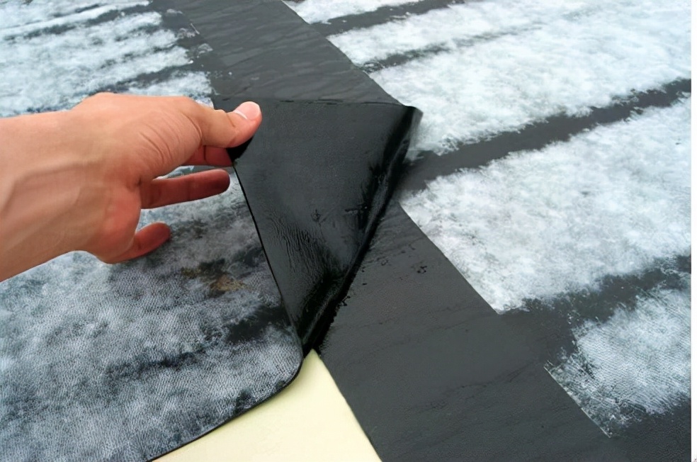 瓦屋面与垂直墙面防水处理,瓦屋面防水施工教程