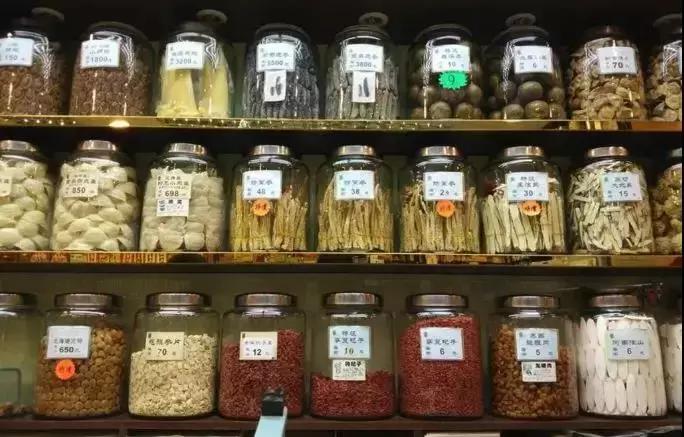 带十万元人民币出关被查罚多少,带大量现金过关罚多少