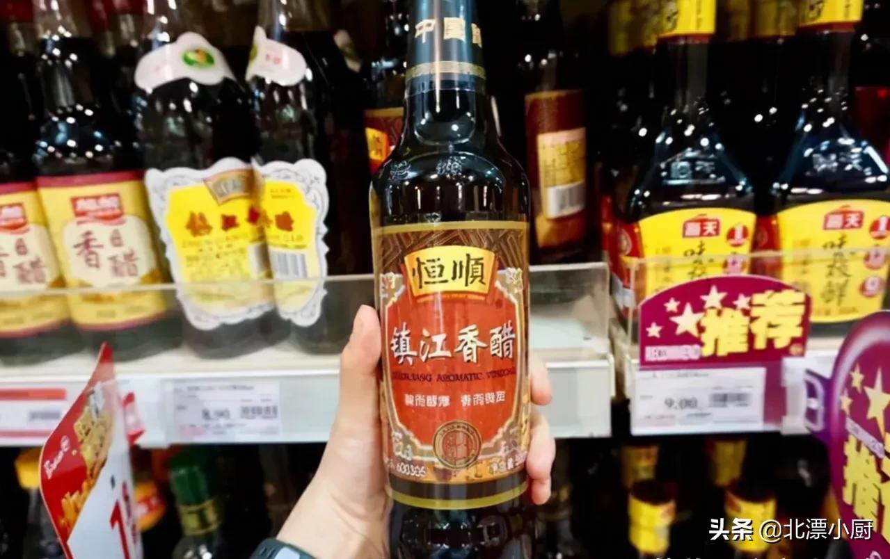 陈醋白醋米醋香醋的区别,米醋陈醋香醋白醋各有什么区别