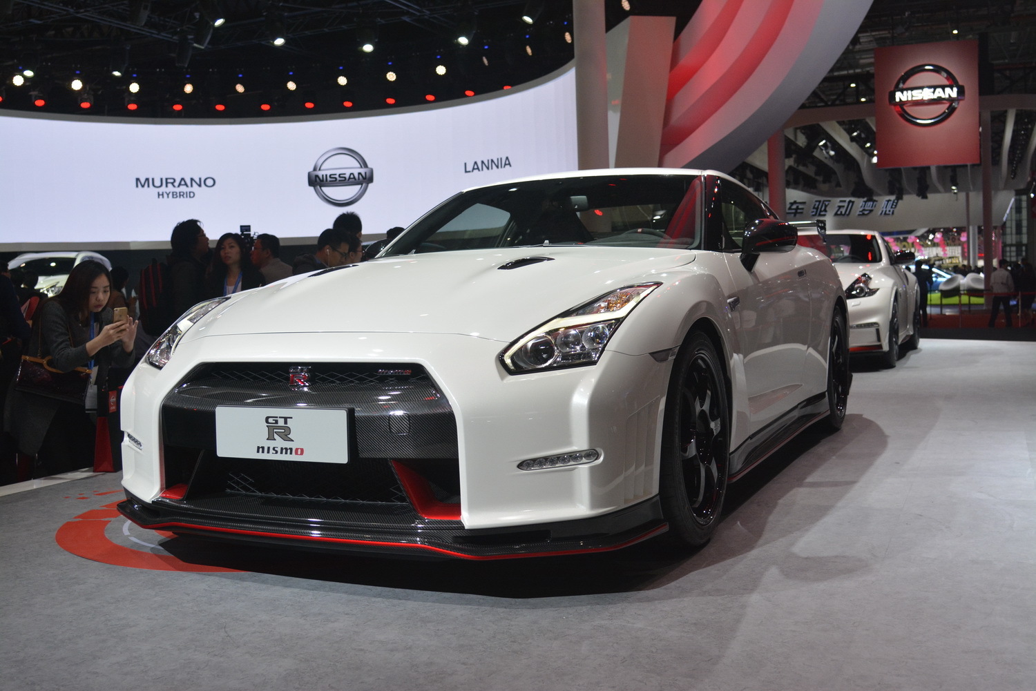 买钥匙送车,豪车钥匙为什么是最贵的零件