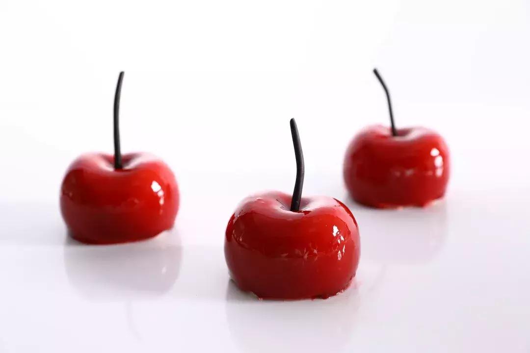 如何开一家港式甜品店赚钱快点呢,2019年开甜品店怎么样