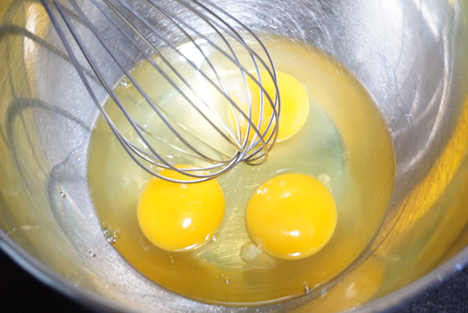 在家不用烤箱怎样给孩子做蛋糕,适合孩子吃的小蛋糕自己做