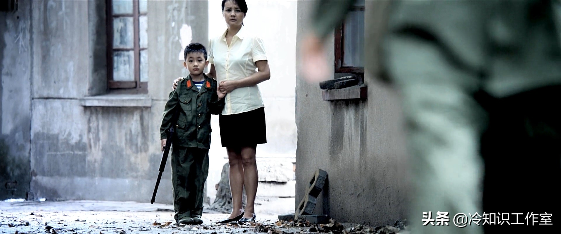 战狼二解说介绍枪械,战狼2枪械训练视频