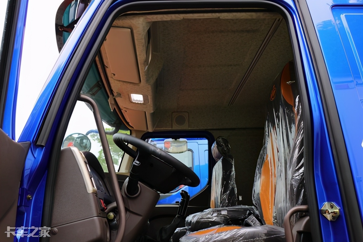 最便宜的国五6.8米载货车,15万以内最快的五款轿车