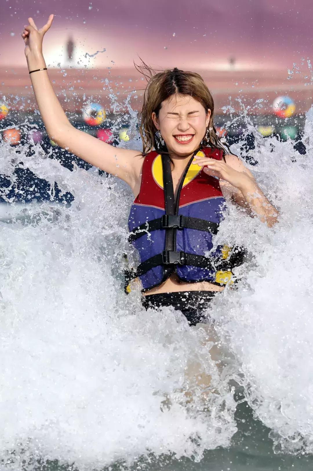 「福利」6月29日吴克群空降奥帕拉拉水公园，领衔开启夜场——星光水派对，文末开抢百名明星见面机会