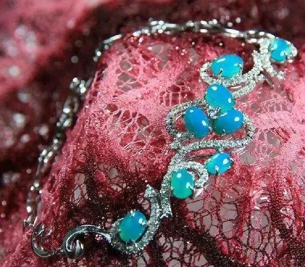 玉髓为什么看上去不透,玉髓不好在哪里