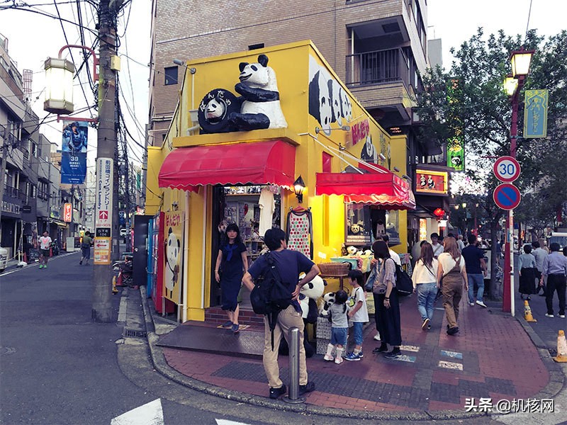 游戏中场景还原,人中之龙7横滨迷宫刷经验