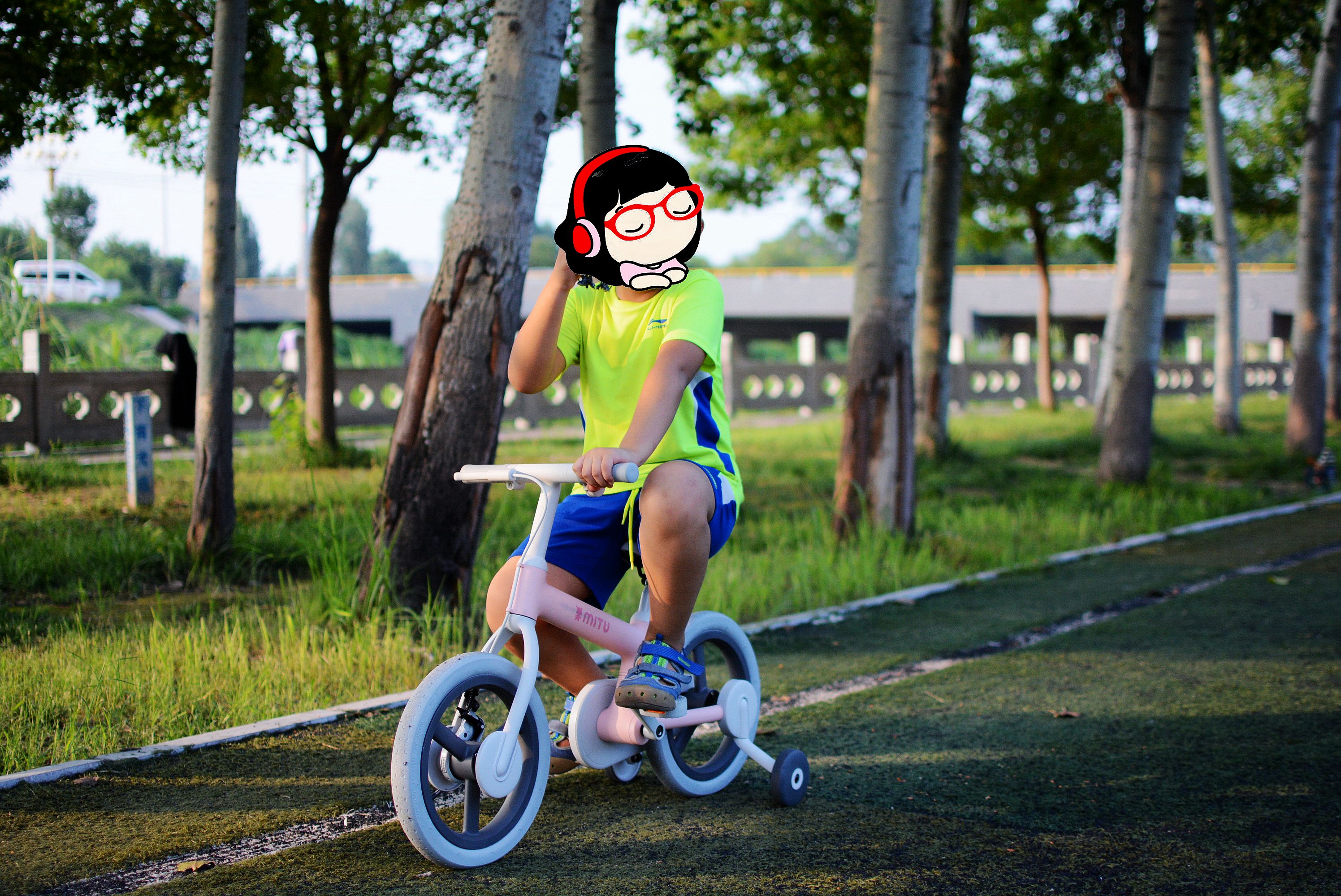 小米生态链儿童自行车,小米儿童自行车深度评测