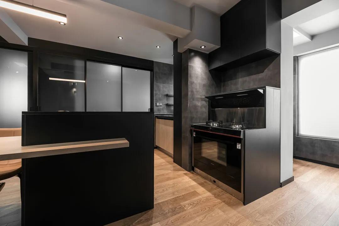 上海65平的小家,上海65平小户型两室一厅住四口人