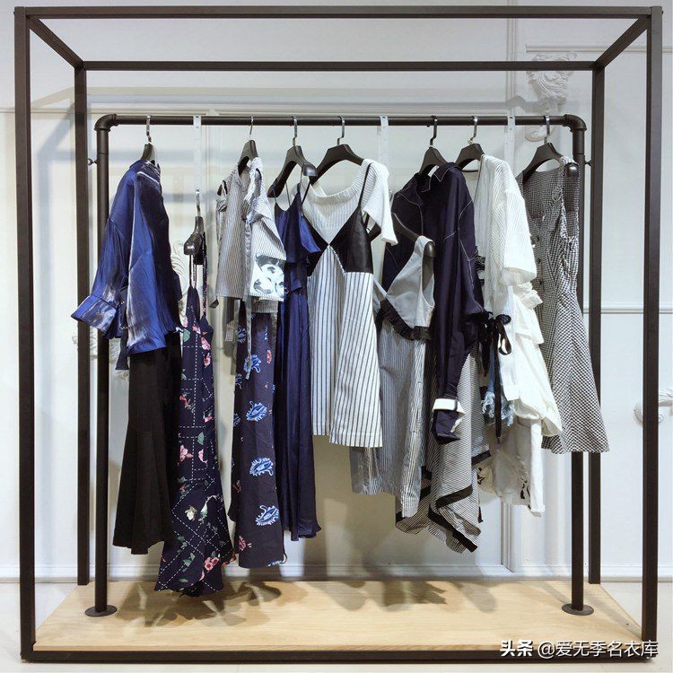 虎门服装批发市场女装拿货攻略,大牌女装批发进货渠道大揭秘