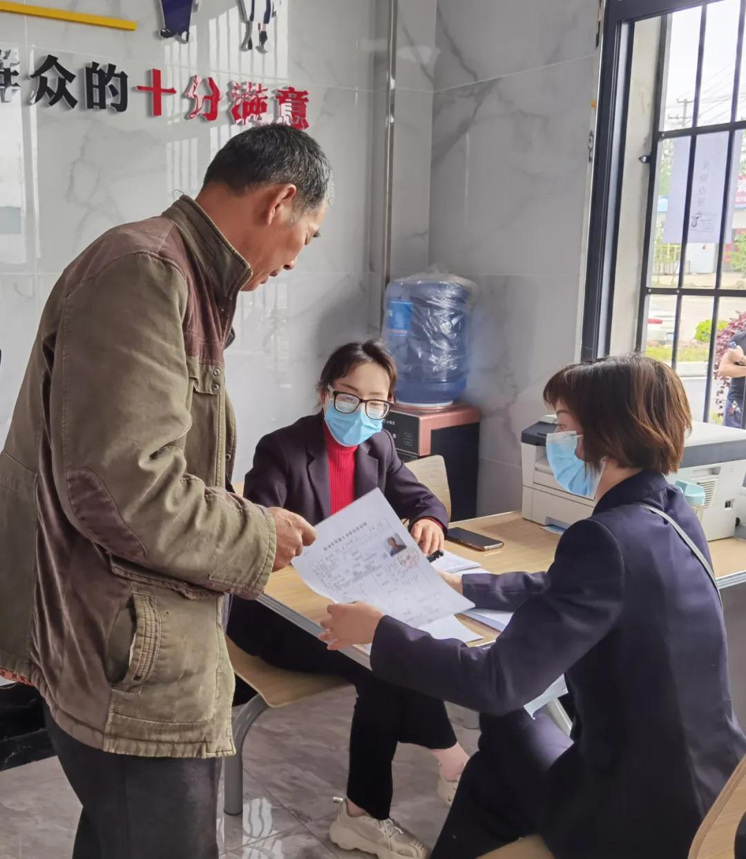 流动车管所下乡服务暖民心,车管所为民服务的暖心小事