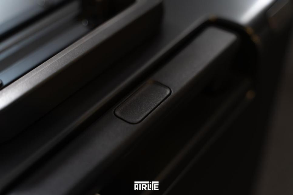 出行必备超轻耐用行李箱,好看实用才推荐出行必备行李箱