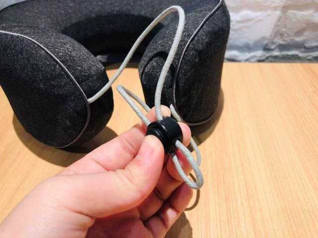 出门旅行,我有我的Bwitbee音乐U形枕头,出行更轻松