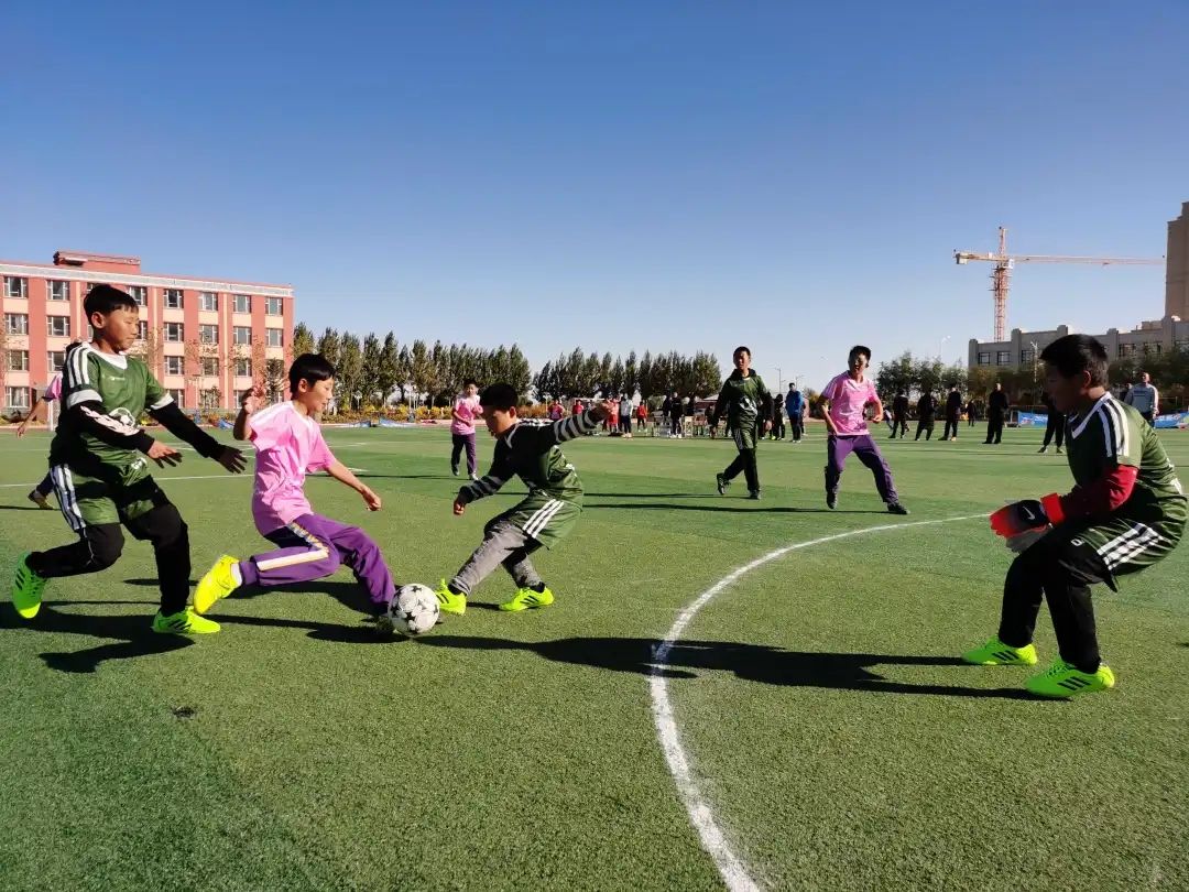 促进体育发展传承足球精神壹基金壹乐园绿茵小将通榆县足球联赛