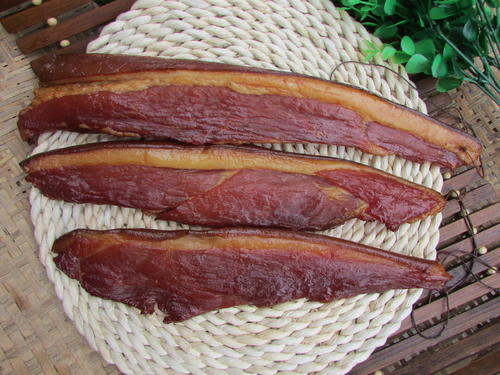 四川正宗老腊肉制作过程,正宗四川老腊肉制作方法