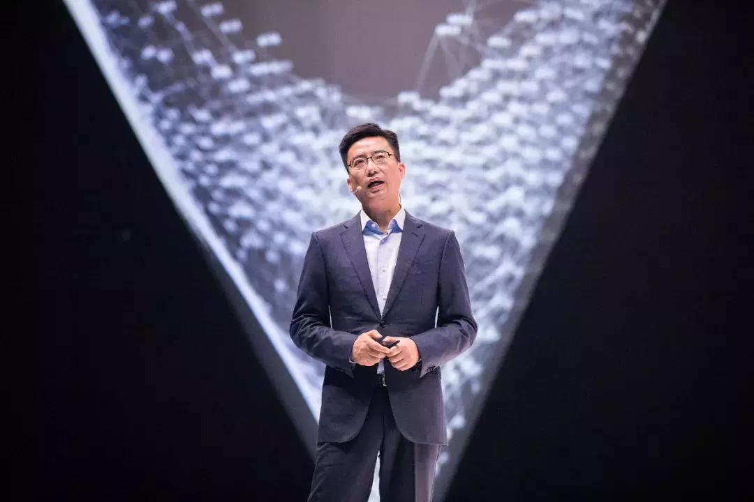 阿里巴巴蚂蚁金服总裁胡晓明,胡晓明阿里云