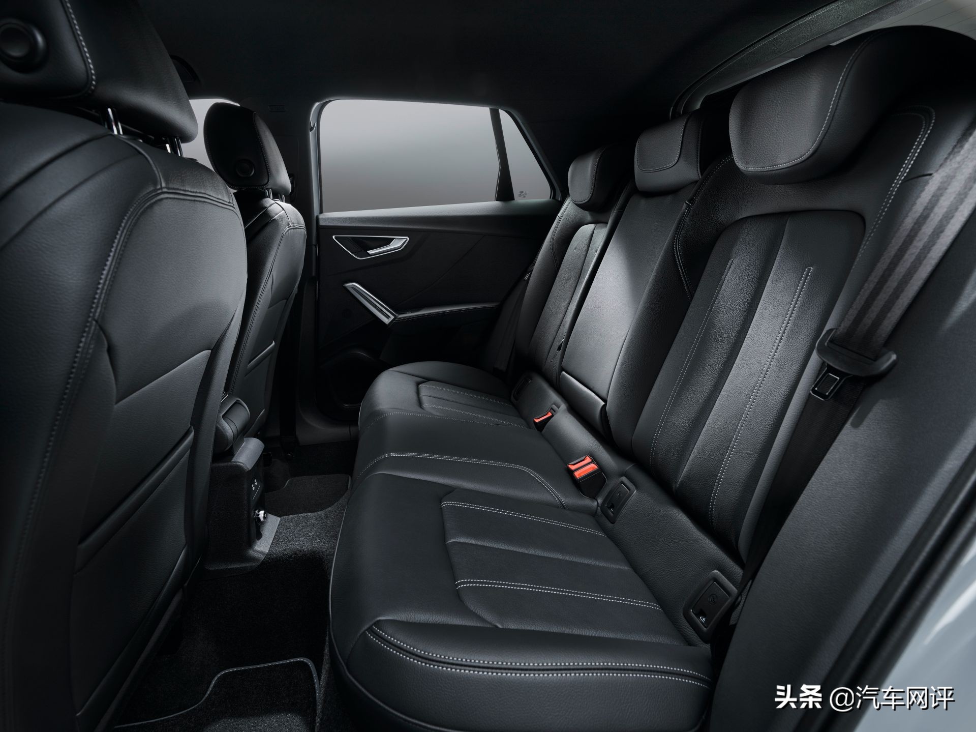 外观够新潮新款奥迪q2官图公布,全新奥迪q2改款