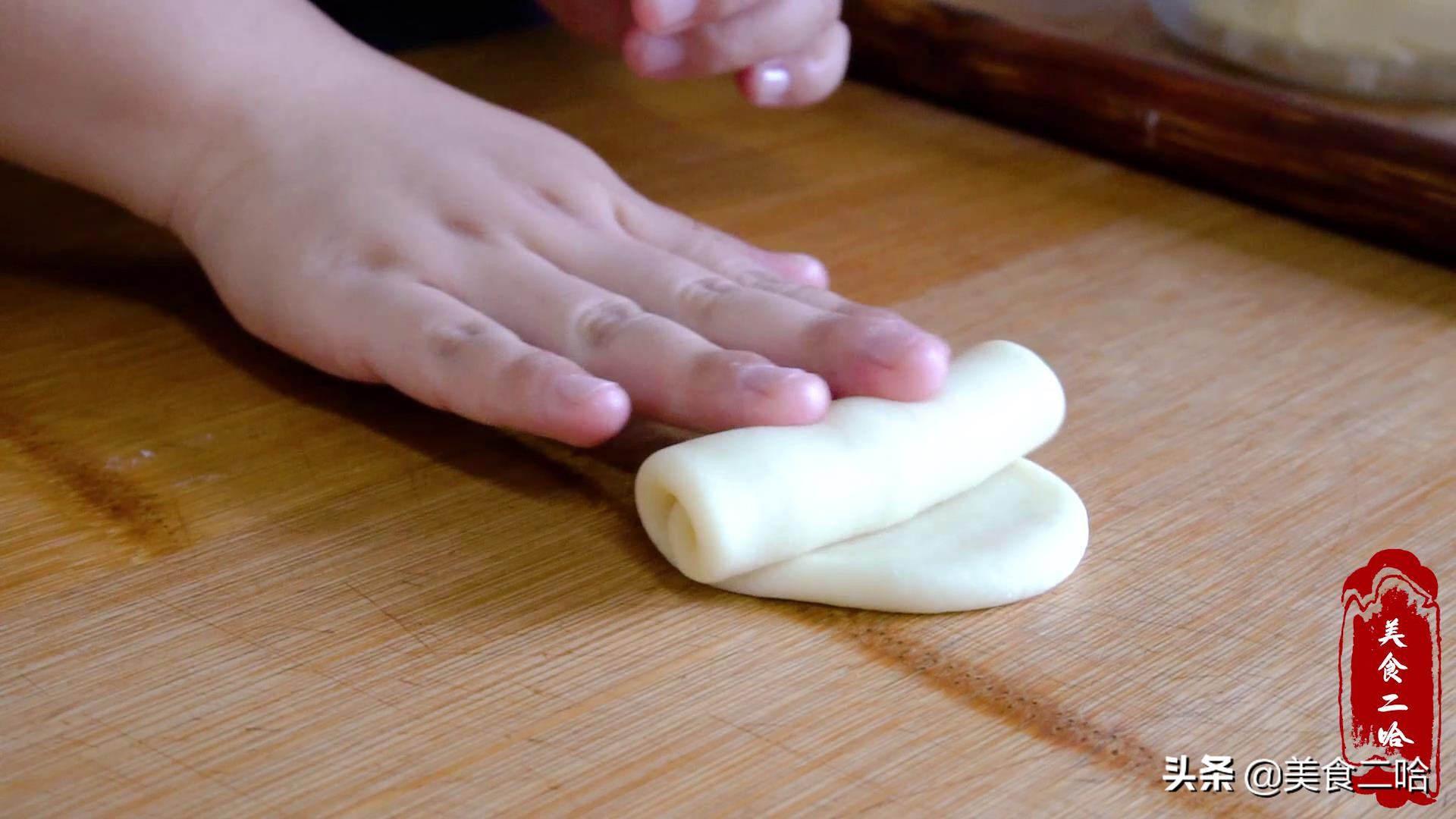 老式酥皮月饼皮的配方,老式酥皮月饼的商用制作配方