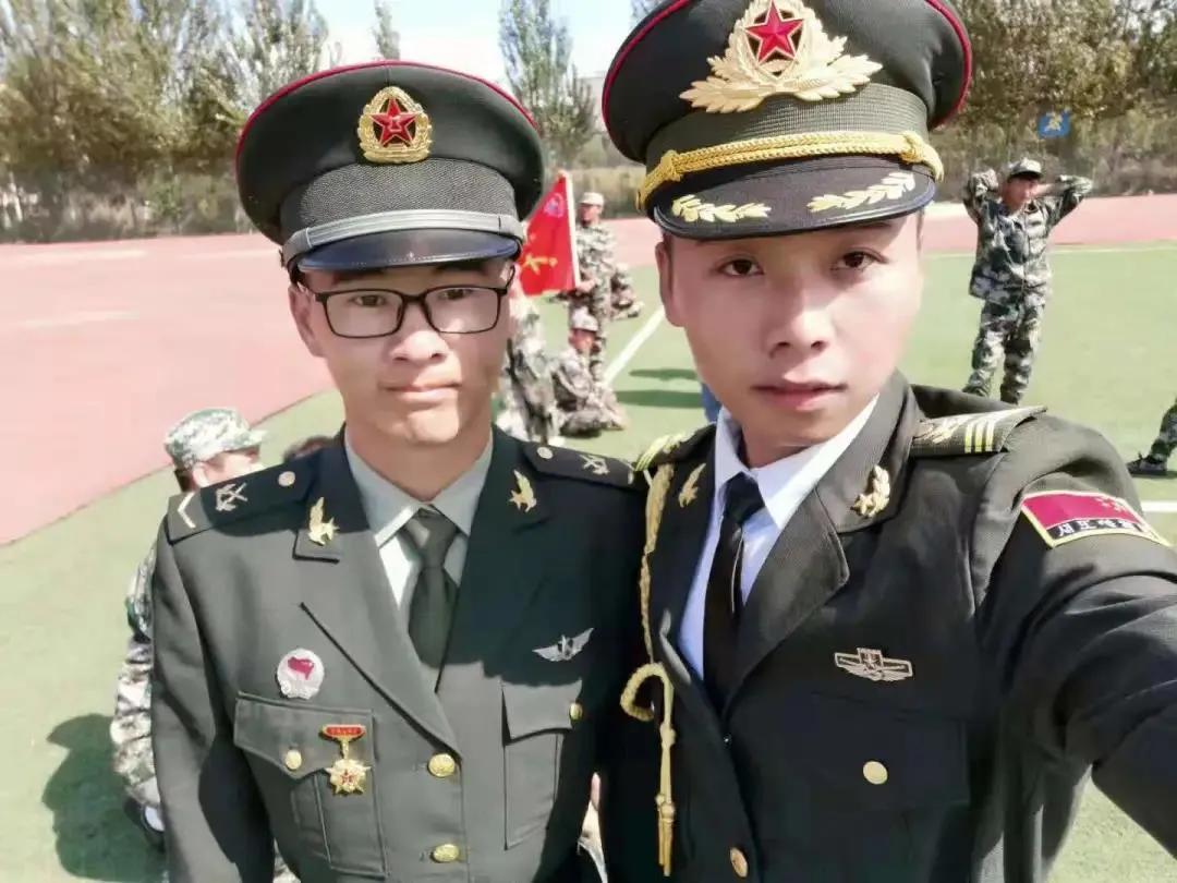 哈尔滨广厦学院蜜雪冰城,北国风光哈尔滨