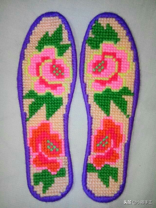 云南小巧妹自做鞋垫刺绣教程,孙姐手工刺绣鞋垫教程