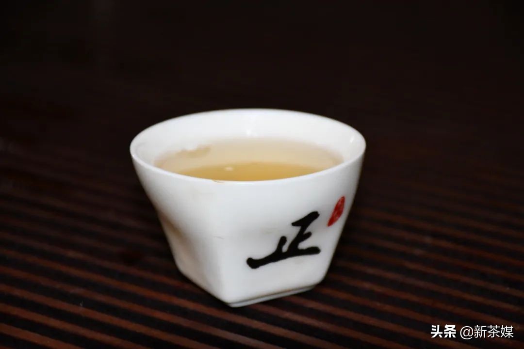 南糯山普洱茶与景迈茶,景迈和南糯山哪个好