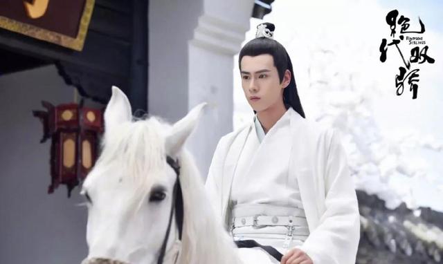 古龙对人生的诠释,读古龙长大的人都活得比较酷